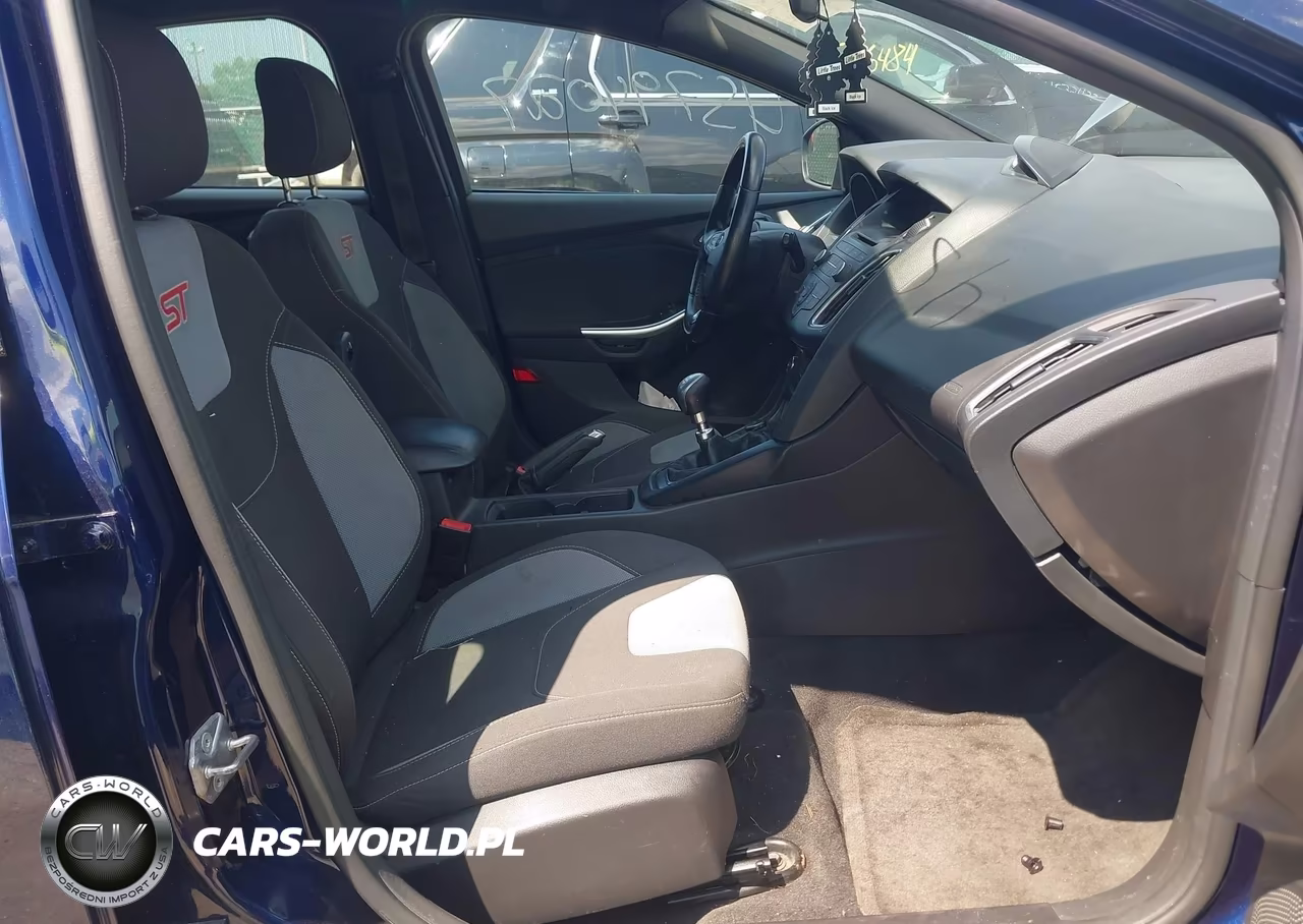2017 Ford Focus St VIN:1FADP3L95HL346621 - 5