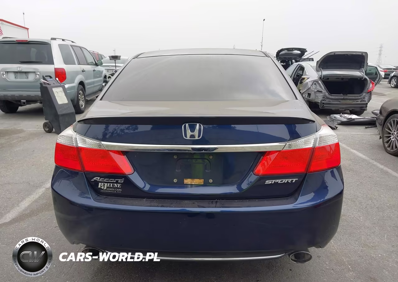 2014 Honda Accord Sport VIN:1HGCR2F52EA140345 - 17