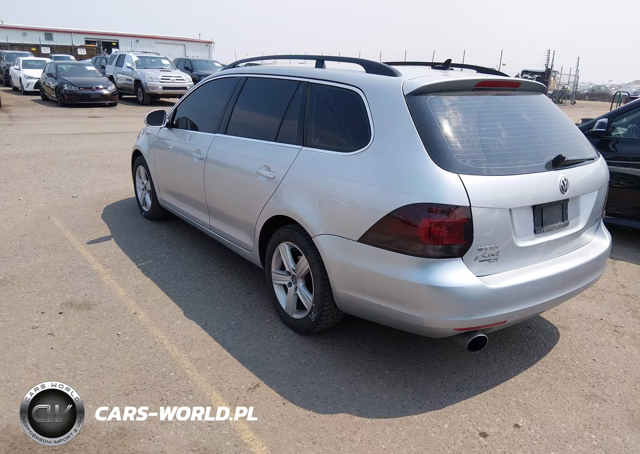 2010 Volkswagen Jetta Tdi VIN:3VWPL7AJ3AM614123 - 3
