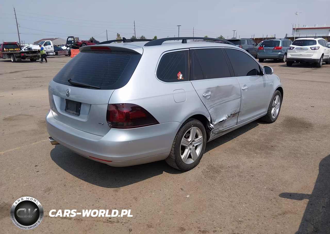 2010 Volkswagen Jetta Tdi VIN:3VWPL7AJ3AM614123 - 4