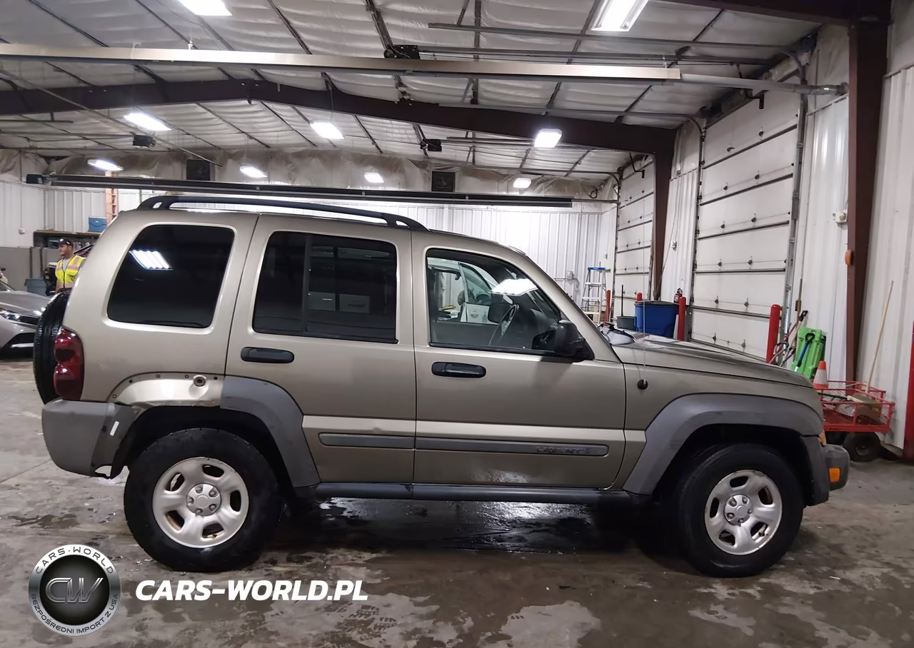 2007 Jeep Liberty Sport VIN:1J4GL48K37W645598 - 14