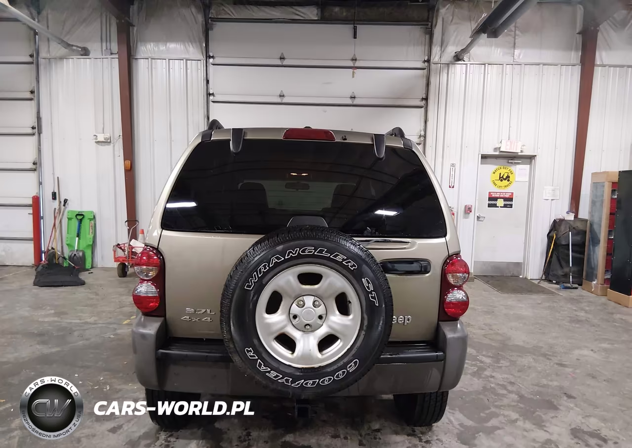 2007 Jeep Liberty Sport VIN:1J4GL48K37W645598 - 17