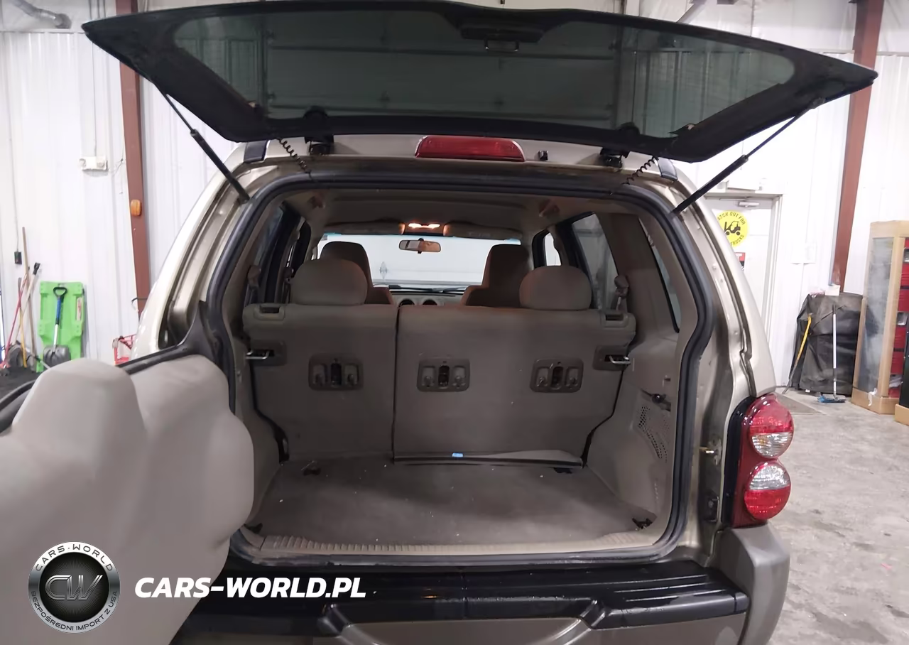 2007 Jeep Liberty Sport VIN:1J4GL48K37W645598 - 18