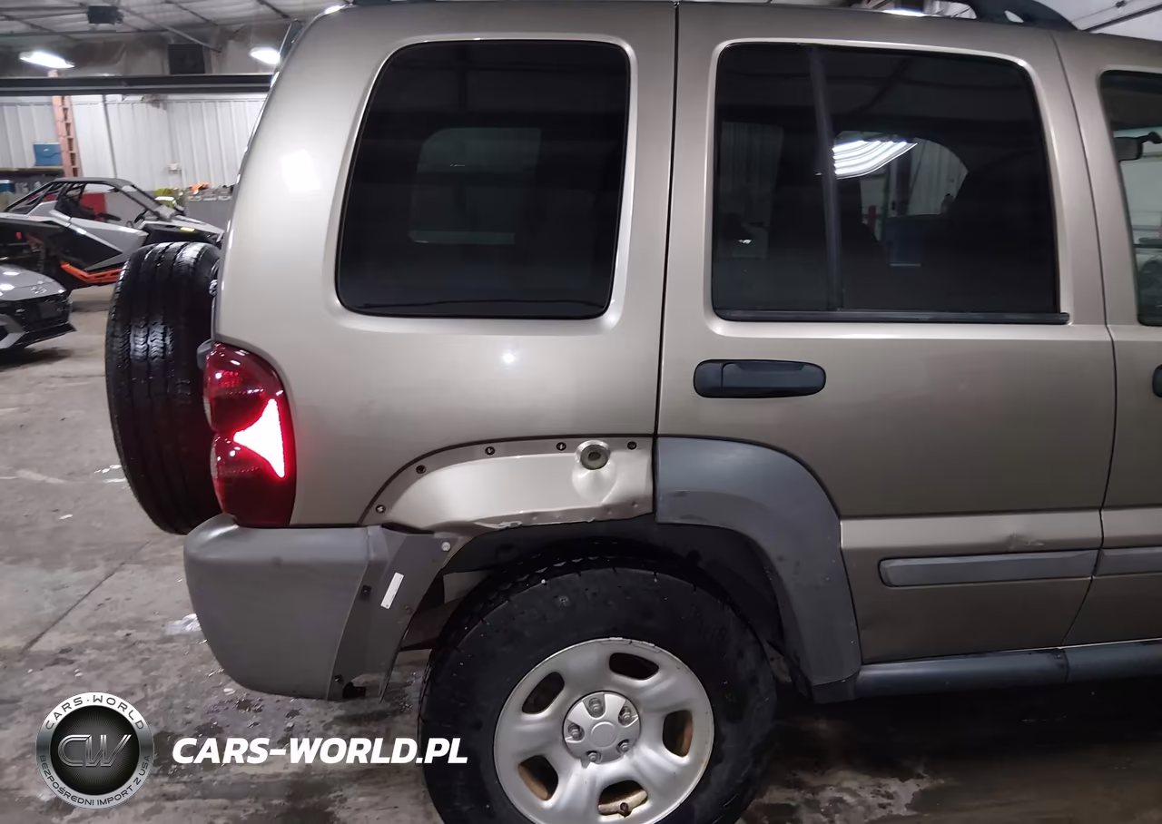 2007 Jeep Liberty Sport VIN:1J4GL48K37W645598 - 6