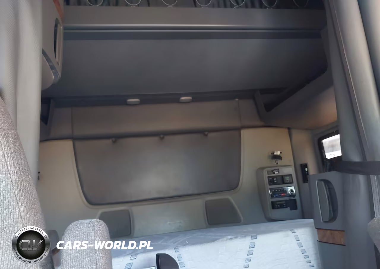 2019 International Lt VIN:3HSDZTZR1KN649849 - 7