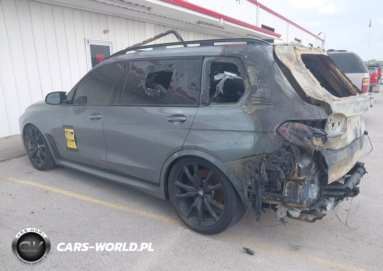 2024 BMW X7 M60I VIN:5UX33EM05R9U14037 - 3