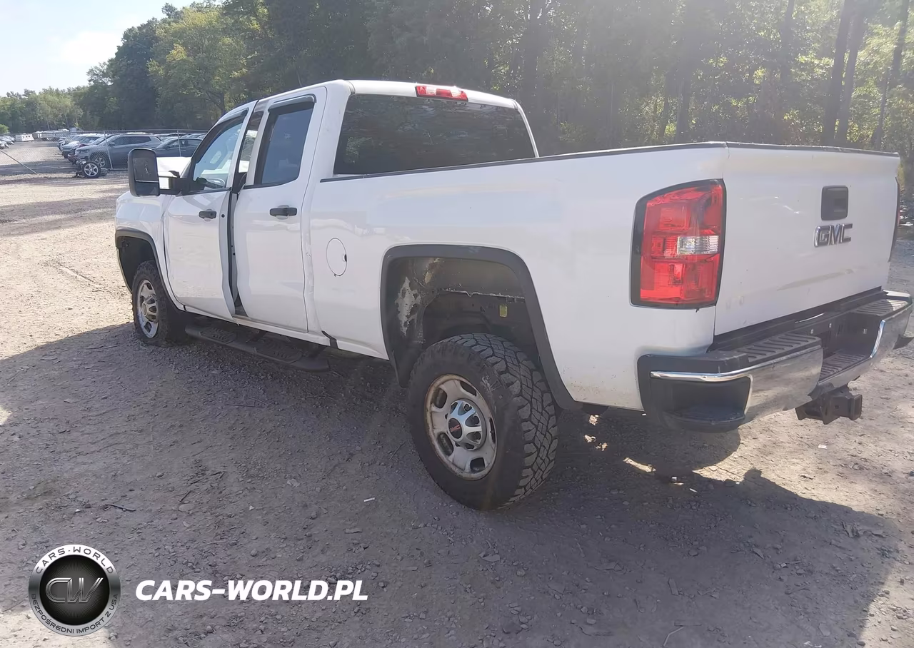 2018 GMC Sierra 2500Hd VIN:1GT22REG6JZ329618 - 3
