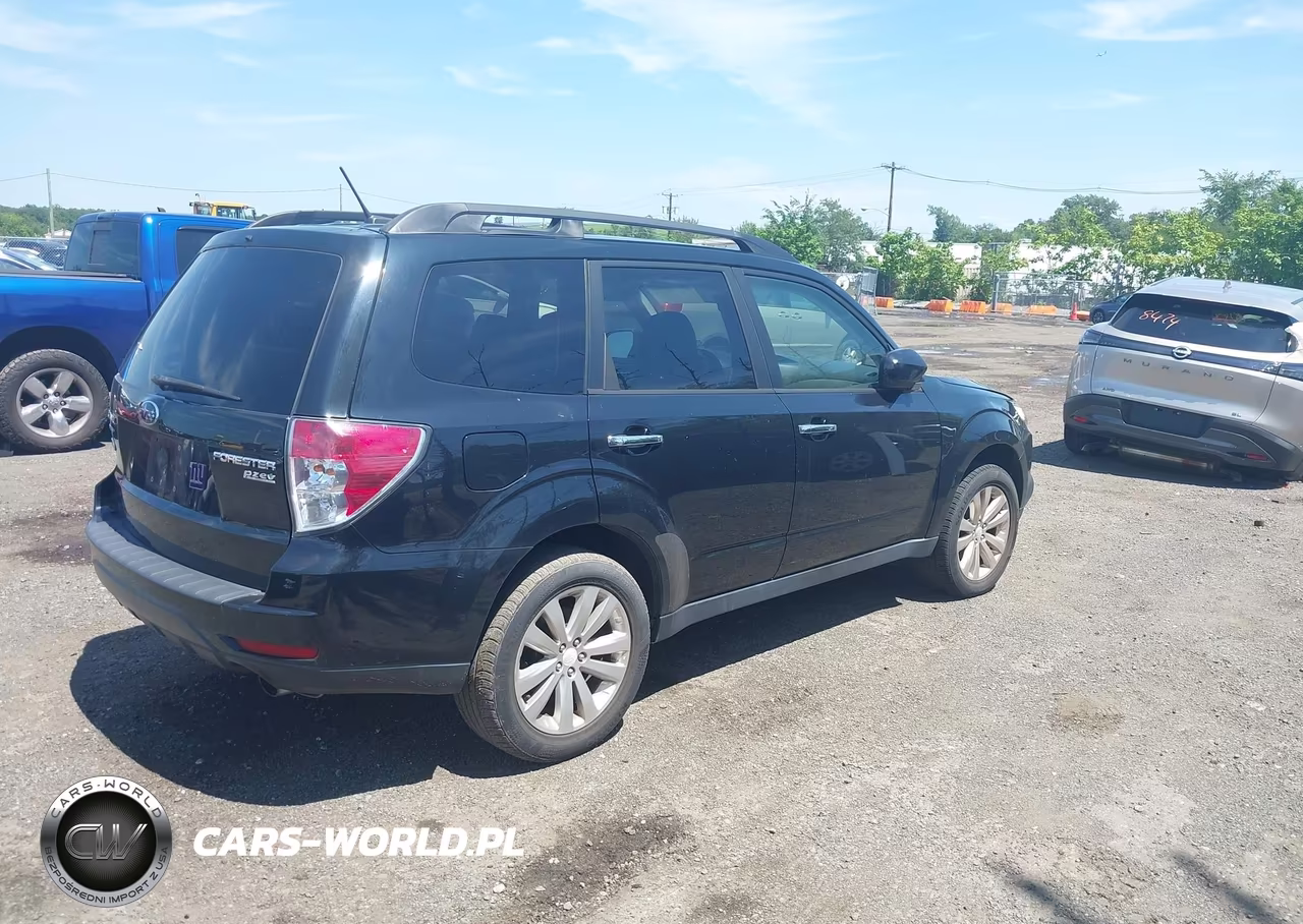 2012 Subaru Forester 2.5X Limited VIN:JF2SHAEC6CH424607 - 4