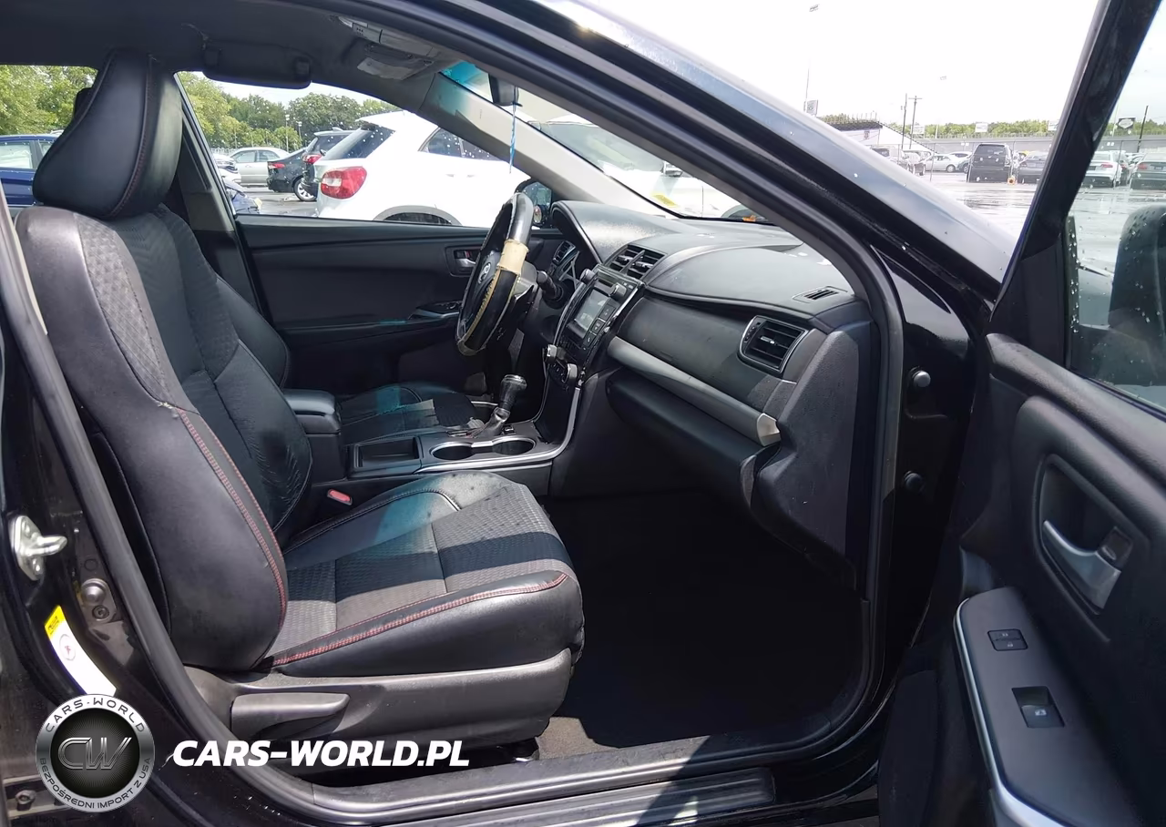 2015 Toyota Camry Se VIN:4T1BF1FK5FU047334 - 5