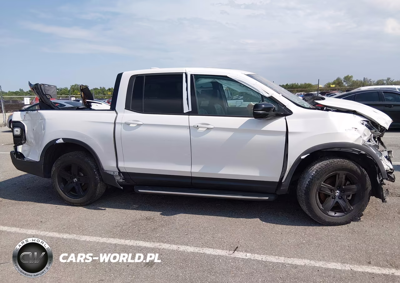 2021 Honda Ridgeline Black Edition VIN:5FPYK3F84MB012114 - 13