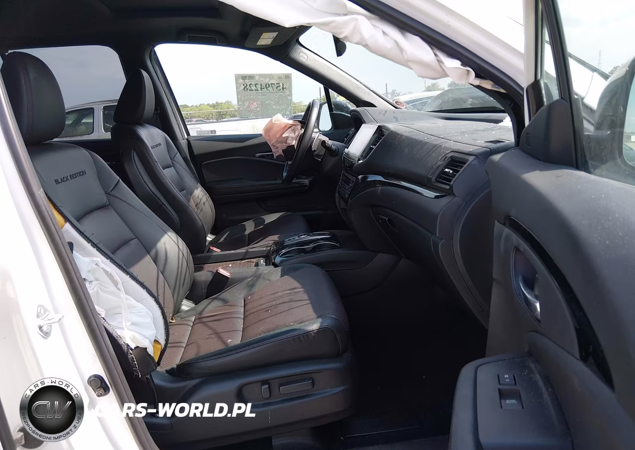 2021 Honda Ridgeline Black Edition VIN:5FPYK3F84MB012114 - 5