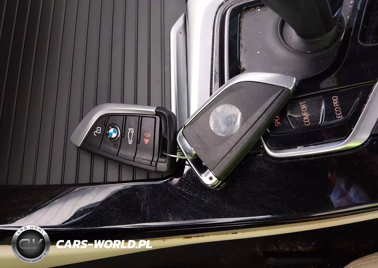 2019 BMW X3 Sdrive30I VIN:5UXTR7C51KLR45221 - 11
