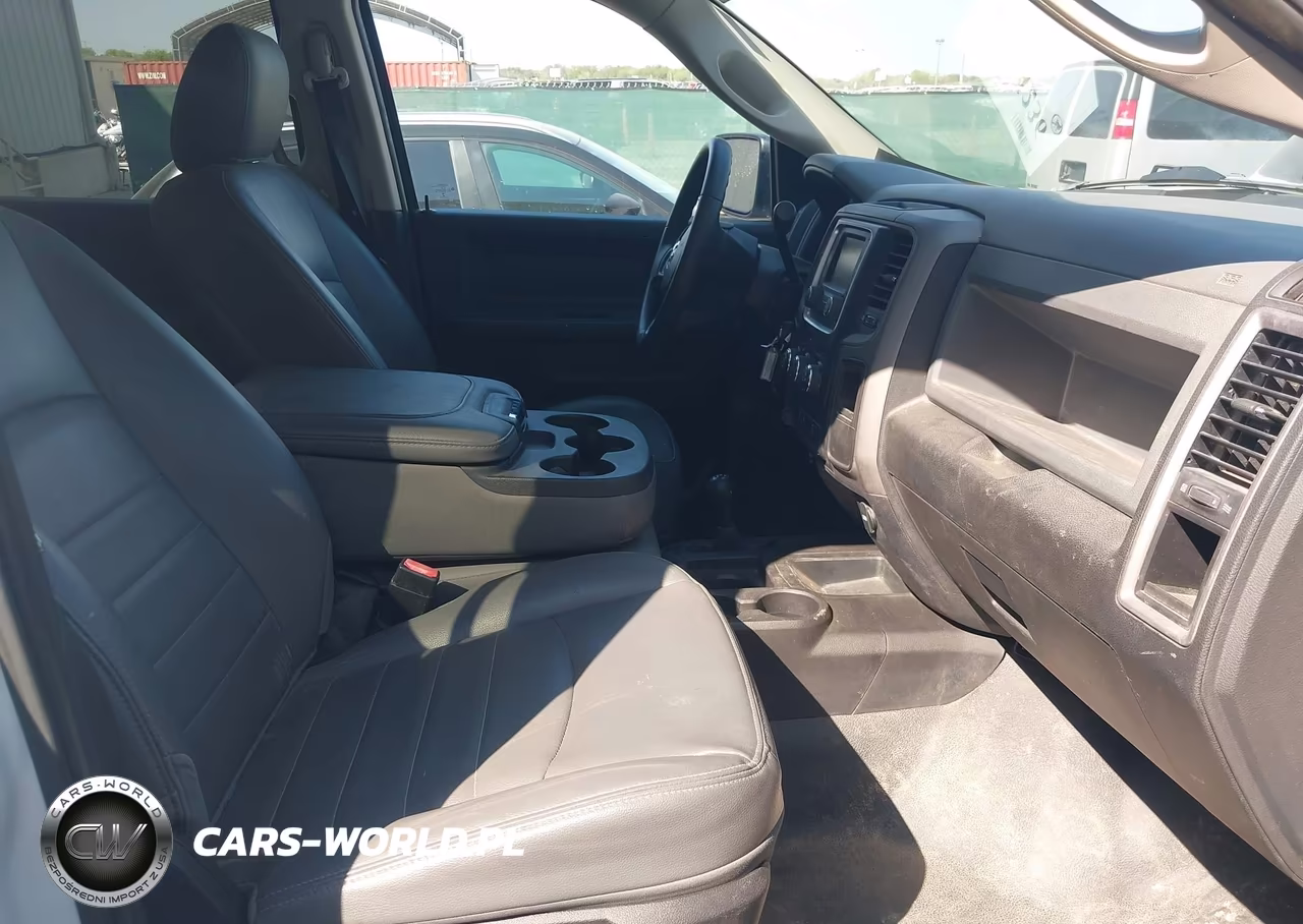 2017 Ram 2500 Tradesman 4X4 8' Box VIN:3C6UR5HJ9HG744177 - 5