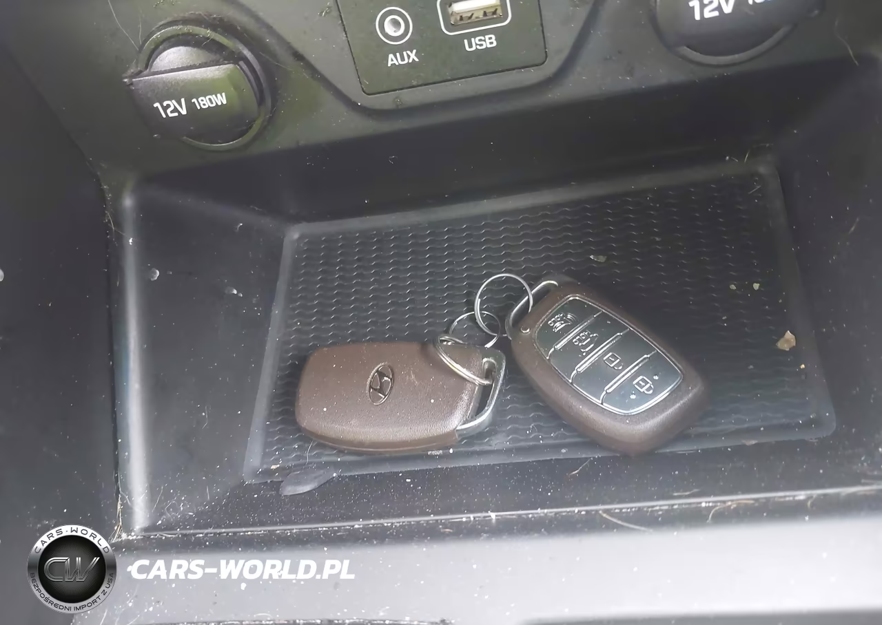 2019 Hyundai Tucson Value VIN:KM8J3CA4XKU042746 - 11