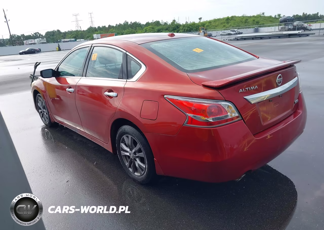 2015 Nissan Altima 2.5 S VIN:1N4AL3AP3FC571827 - 3