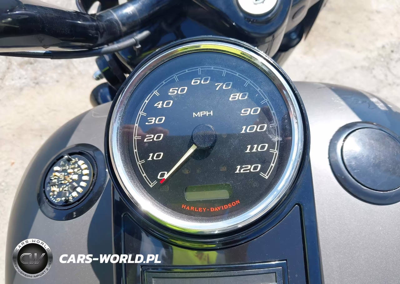 2018 Harley-Davidson Flhrxs VIN:1HD1KVC13JB649165 - 7