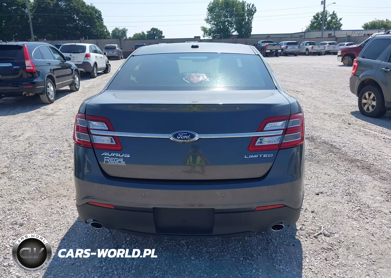 2019 Ford Taurus Limited VIN:1FAHP2F82KG114203 - 16