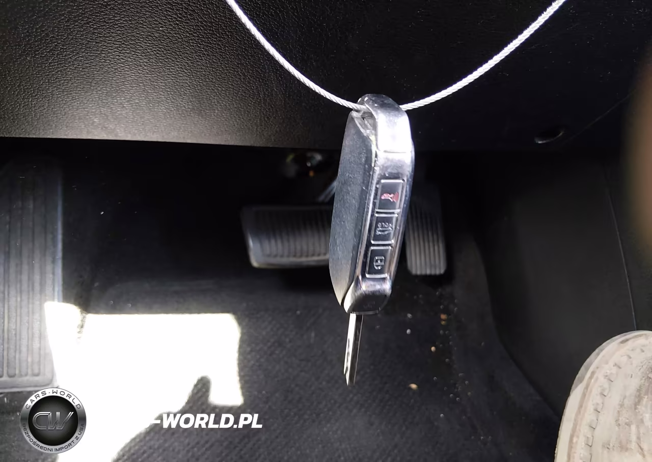 2019 Kia Forte Lxs VIN:3KPF24AD2KE125802 - 11