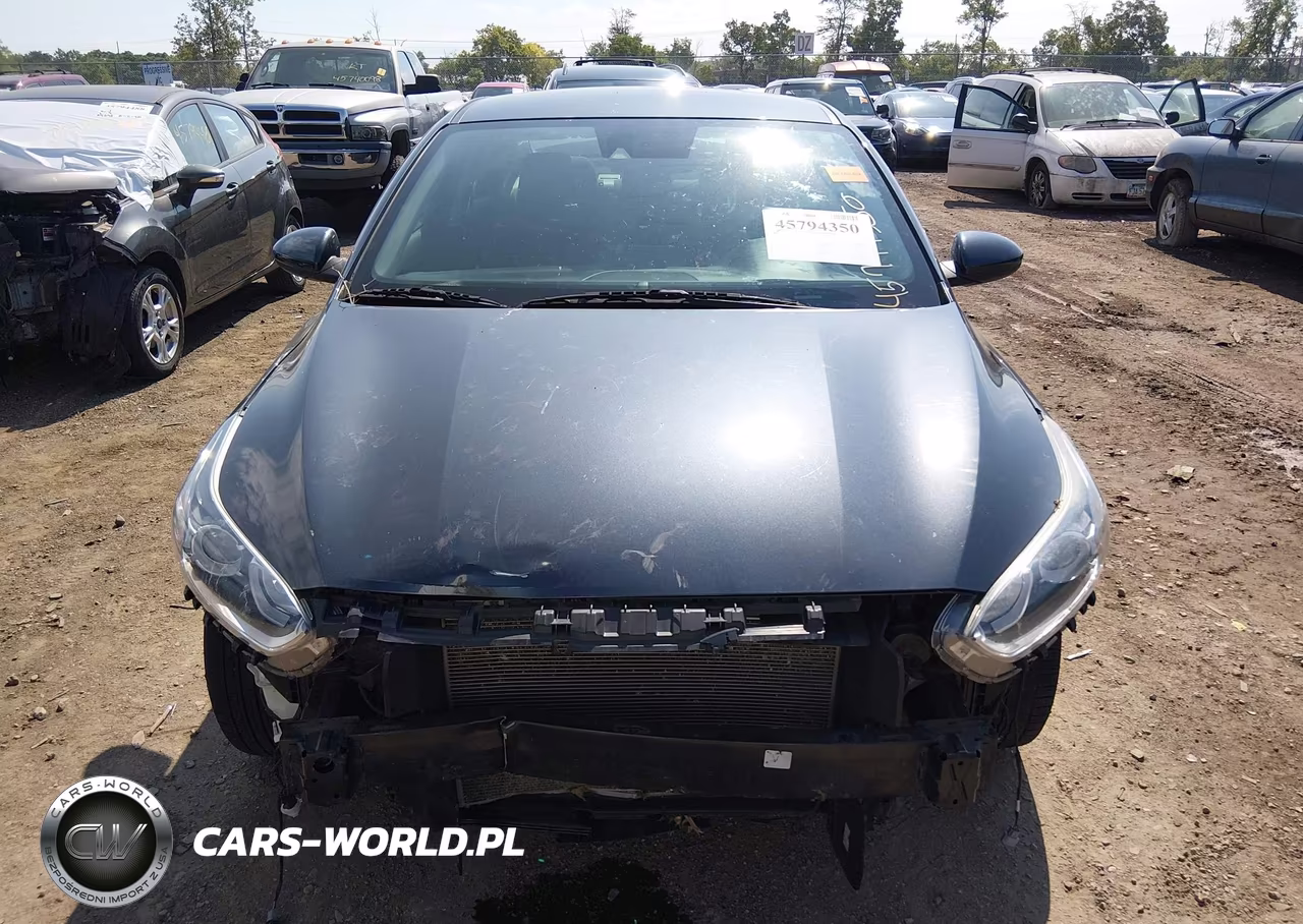 2019 Kia Forte Lxs VIN:3KPF24AD2KE125802 - 13