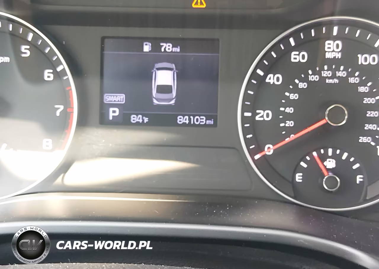 2019 Kia Forte Lxs VIN:3KPF24AD2KE125802 - 16