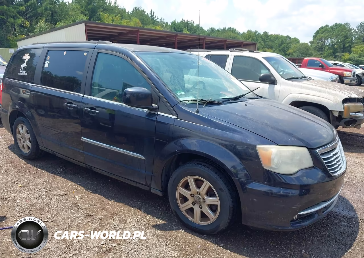 2011 Chrysler Town & Country Touring