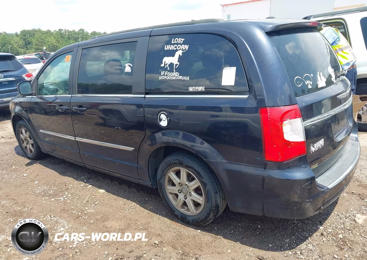 2011 Chrysler Town & Country Touring VIN:2A4RR5DG6BR675520 - 3