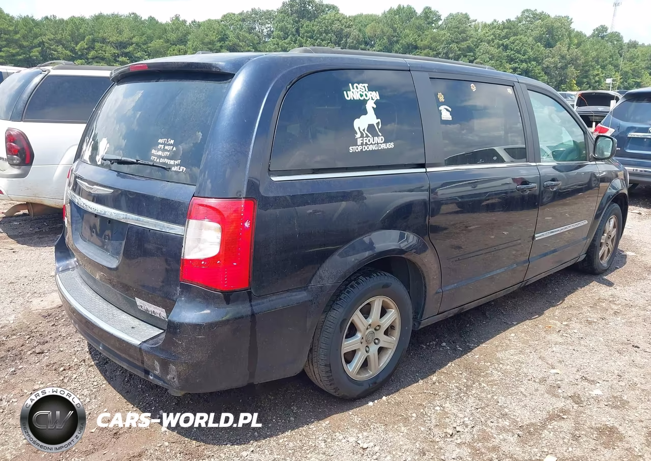 2011 Chrysler Town & Country Touring VIN:2A4RR5DG6BR675520 - 4