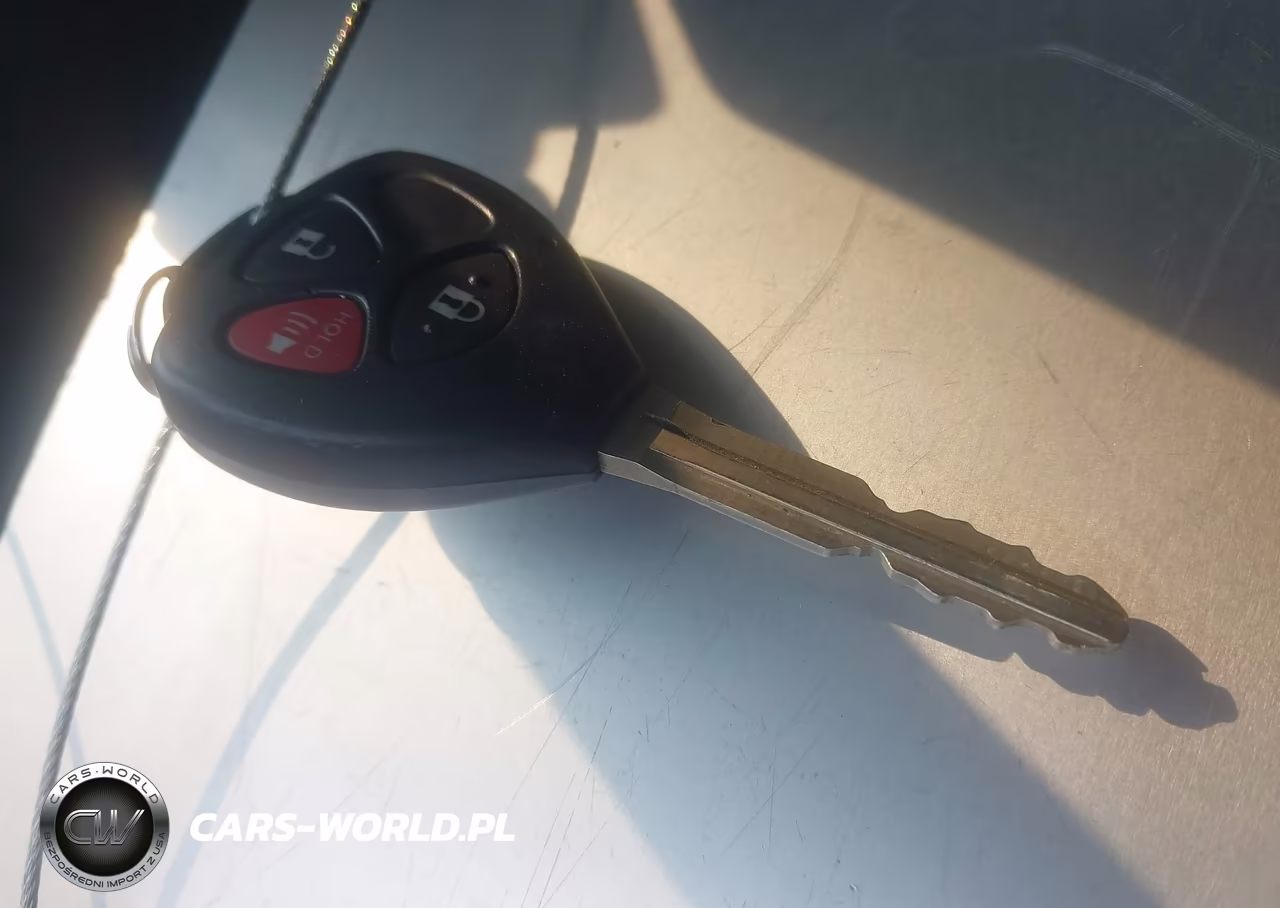 2010 Toyota Yaris VIN:JTDKT4K32A5324747 - 11