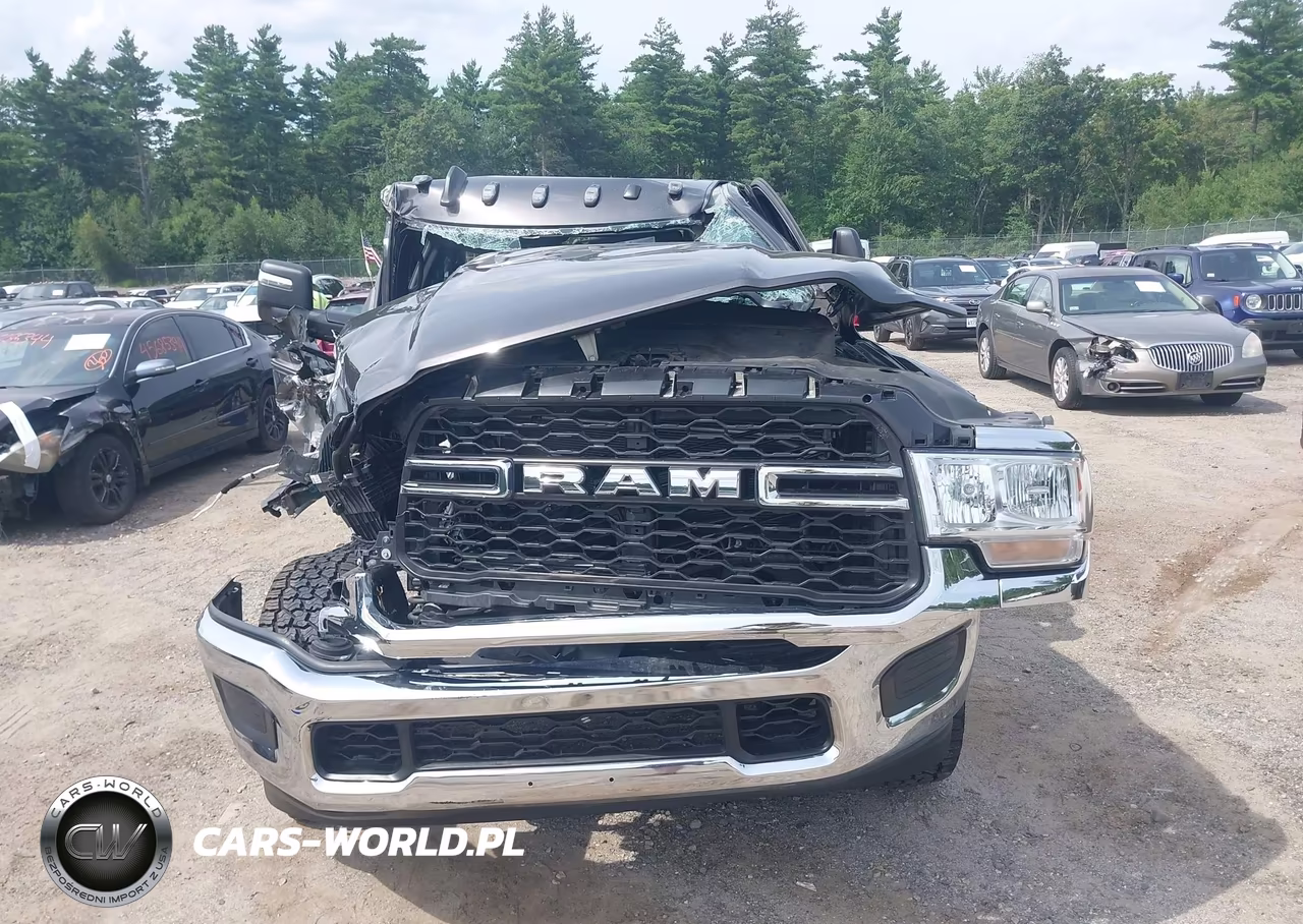 2024 Ram 2500 Tradesman 4X4 6'4 Box VIN:3C6UR5CJ2RG252390 - 11