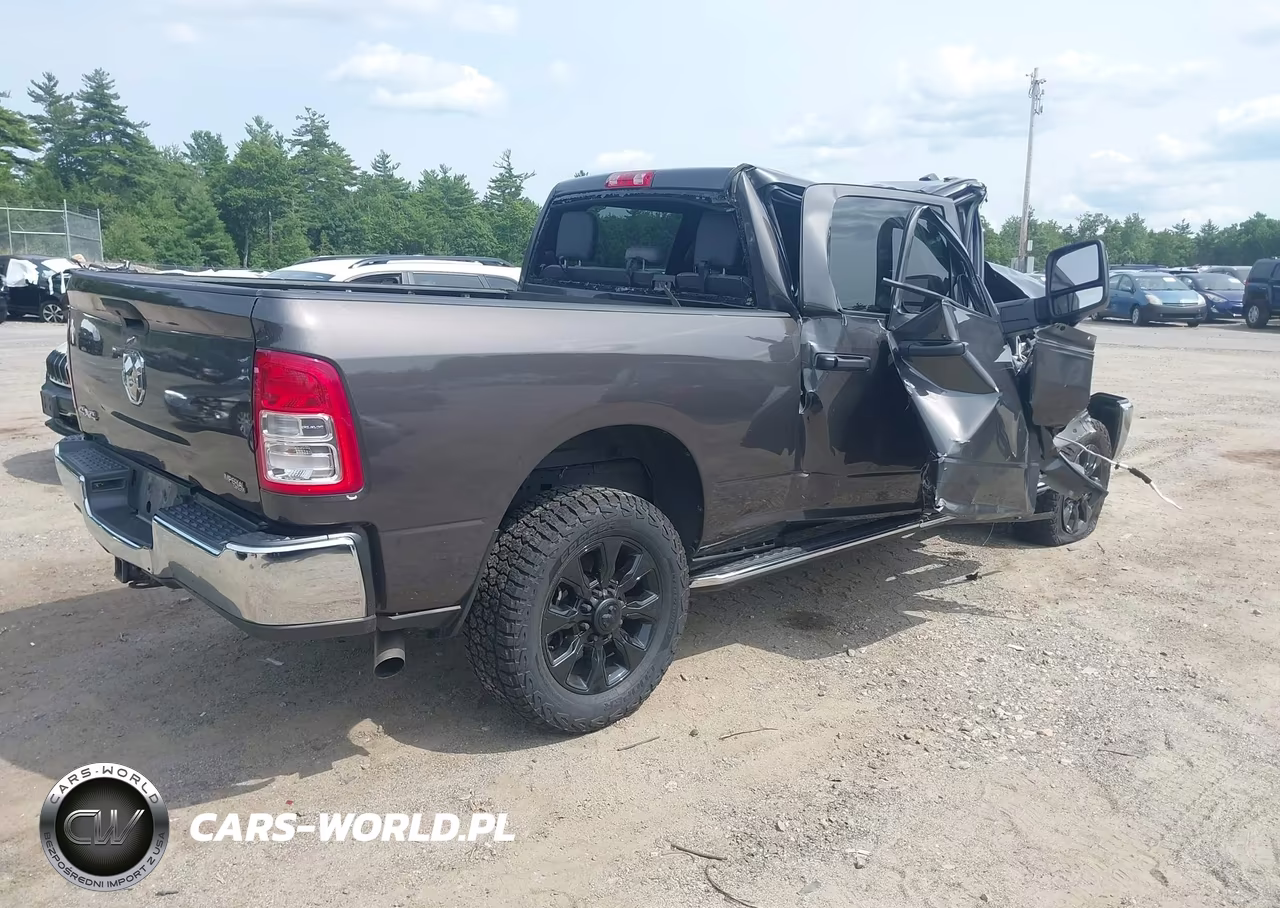2024 Ram 2500 Tradesman 4X4 6'4 Box VIN:3C6UR5CJ2RG252390 - 4