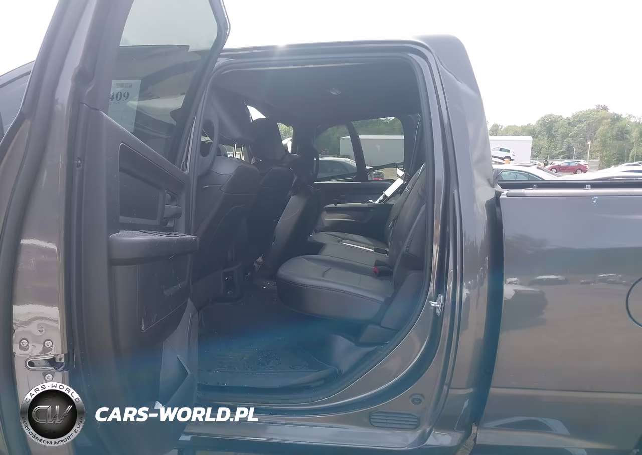 2024 Ram 2500 Tradesman 4X4 6'4 Box VIN:3C6UR5CJ2RG252390 - 8