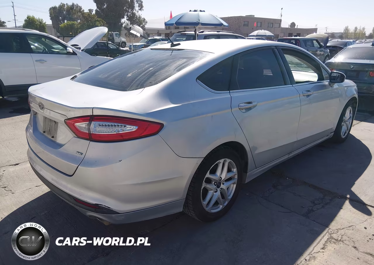 2014 Ford Fusion Se VIN:3FA6P0H70ER301677 - 4