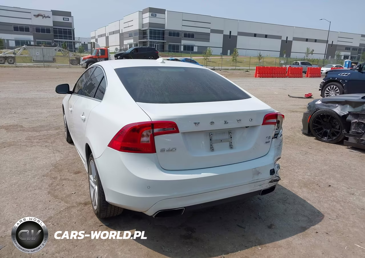 2015 Volvo S60 T5 Premier VIN:YV1612TK1F1333109 - 3
