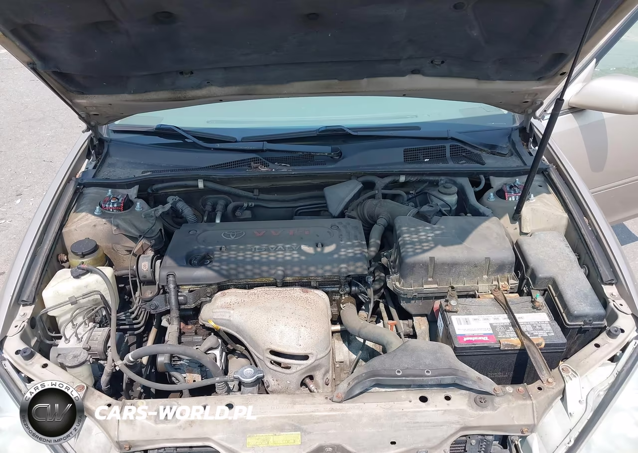 2002 Toyota Camry Le VIN:4T1BE32K62U528367 - 10