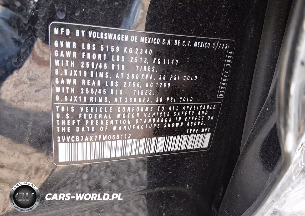 2023 Volkswagen Tiguan 2.0T Se R-Line Black VIN:3VVCB7AX7PM058112 - 9