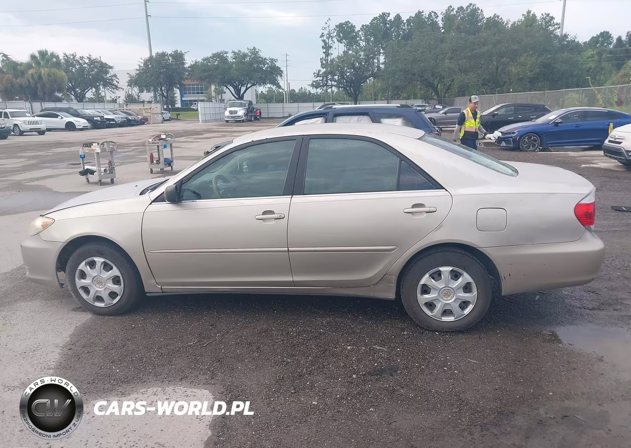 2005 Toyota Camry Std VIN:4T1BE32K95U435279 - 15