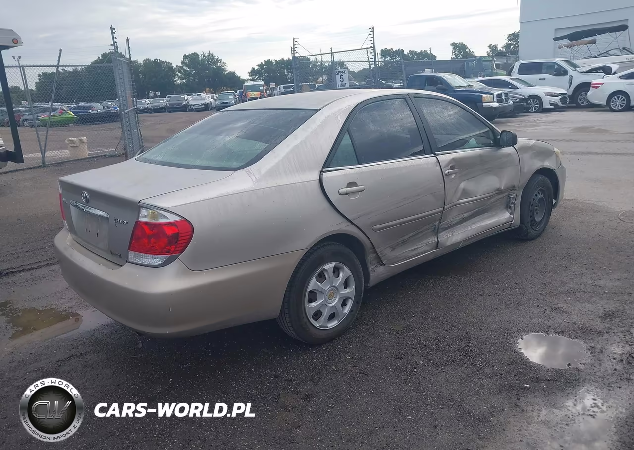 2005 Toyota Camry Std VIN:4T1BE32K95U435279 - 4