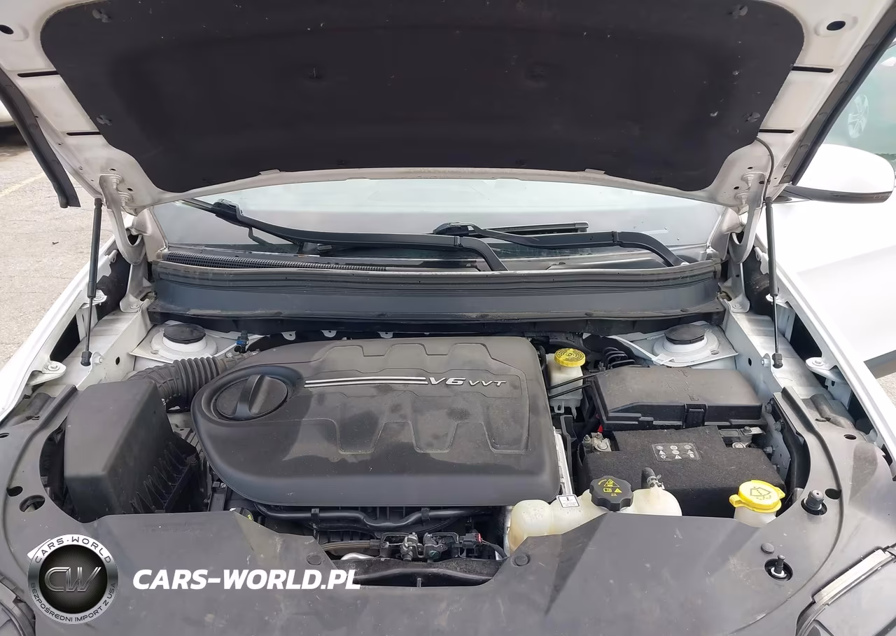 2019 Jeep Cherokee Limited 4X4 VIN:1C4PJMDX7KD188408 - 10