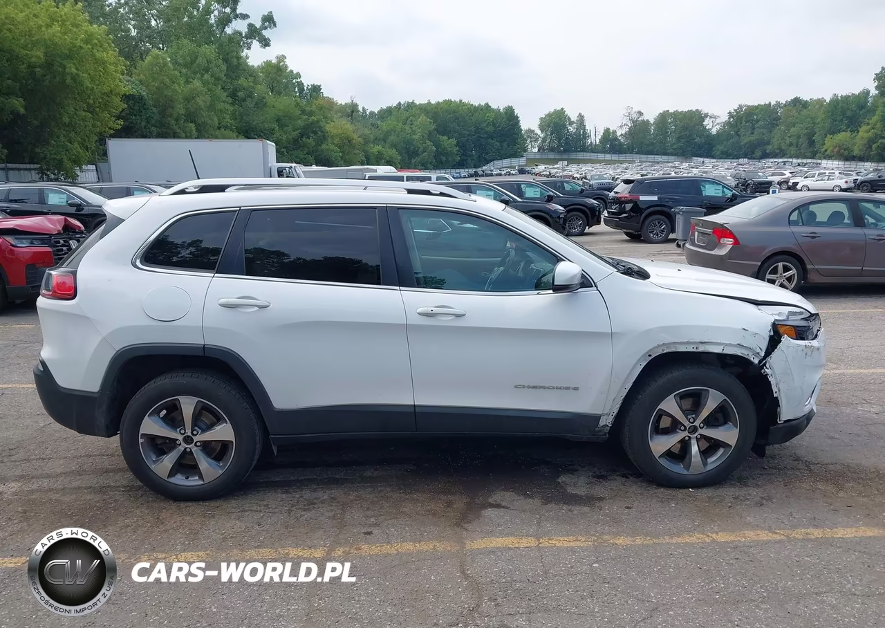 2019 Jeep Cherokee Limited 4X4 VIN:1C4PJMDX7KD188408 - 13