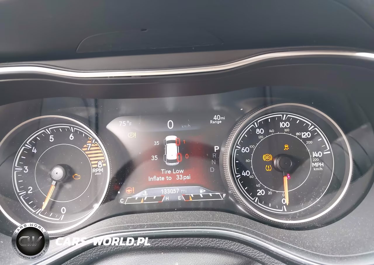 2019 Jeep Cherokee Limited 4X4 VIN:1C4PJMDX7KD188408 - 7