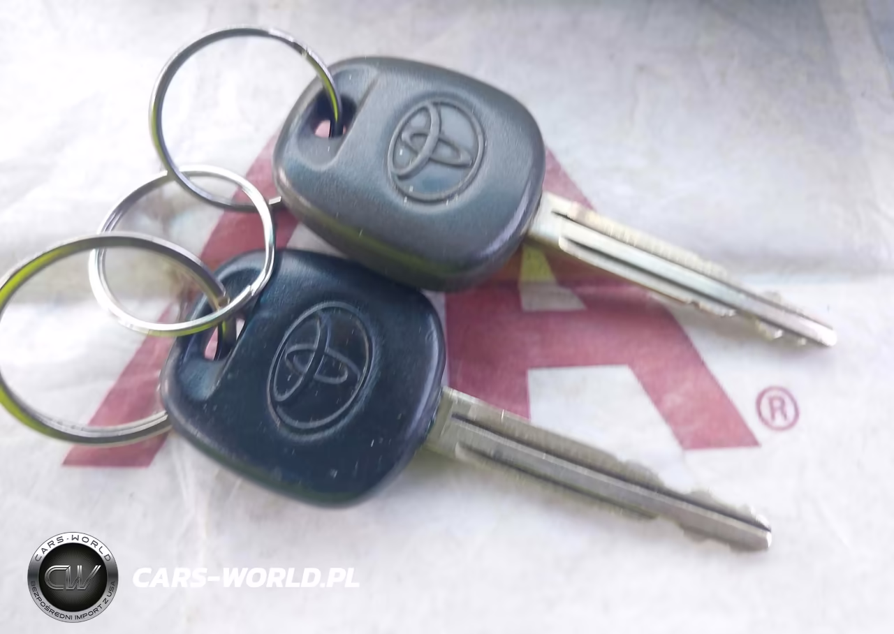 2004 Toyota Sienna Le VIN:5TDZA23C34S163802 - 11