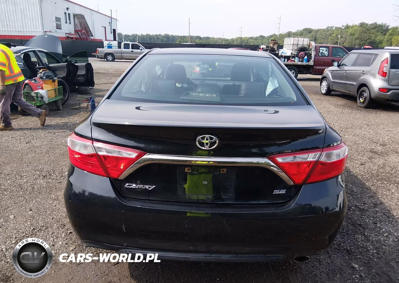 2017 Toyota Camry Se VIN:4T1BF1FK1HU339789 - 15