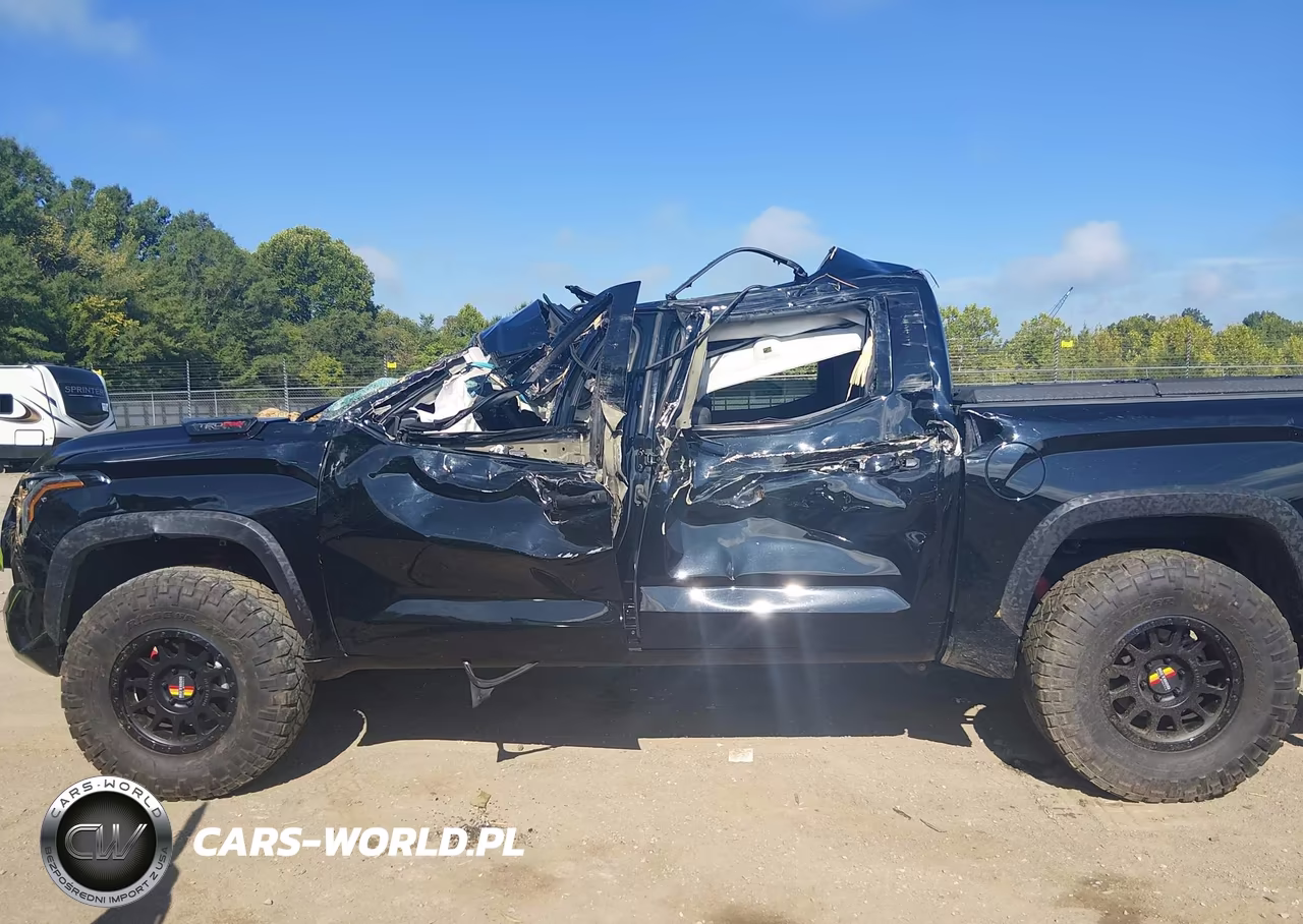 2023 Toyota Tundra Hybrid Trd Pro VIN:5TFPC5DB1PX029961 - 14