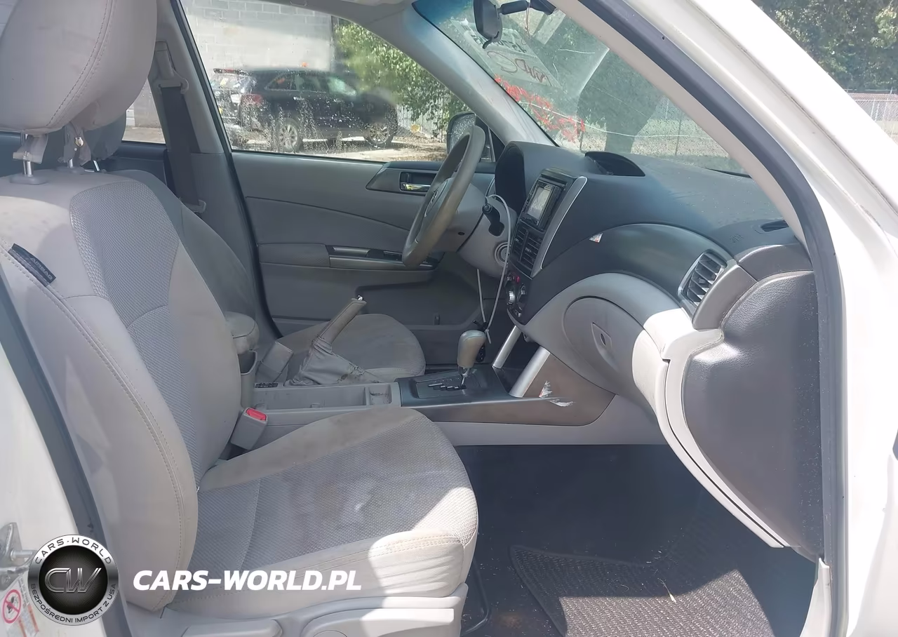 2013 Subaru Forester 2.5X Premium VIN:JF2SHADC9DH445468 - 5