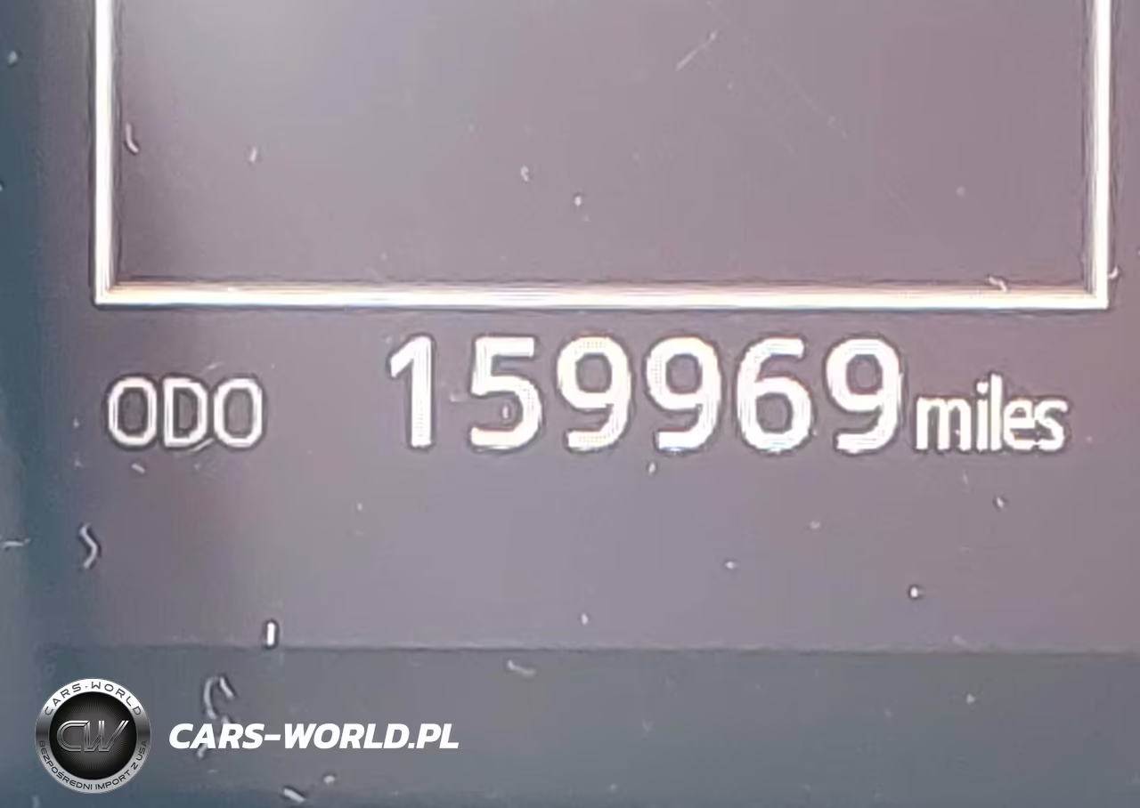 2018 Toyota Camry L VIN:4T1B11HK5JU052294 - 16