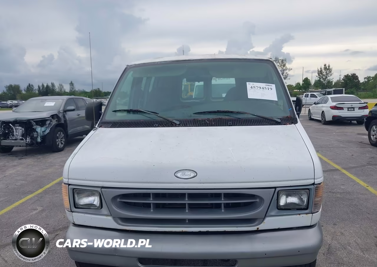 2000 Ford E-250 Commercial VIN:1FTNE2424YHB04566 - 6