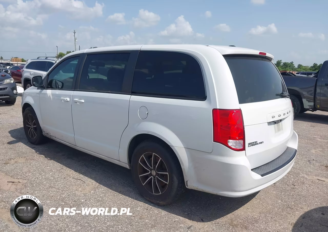 2018 Dodge Grand Caravan Se Plus VIN:2C4RDGBGXJR166547 - 3