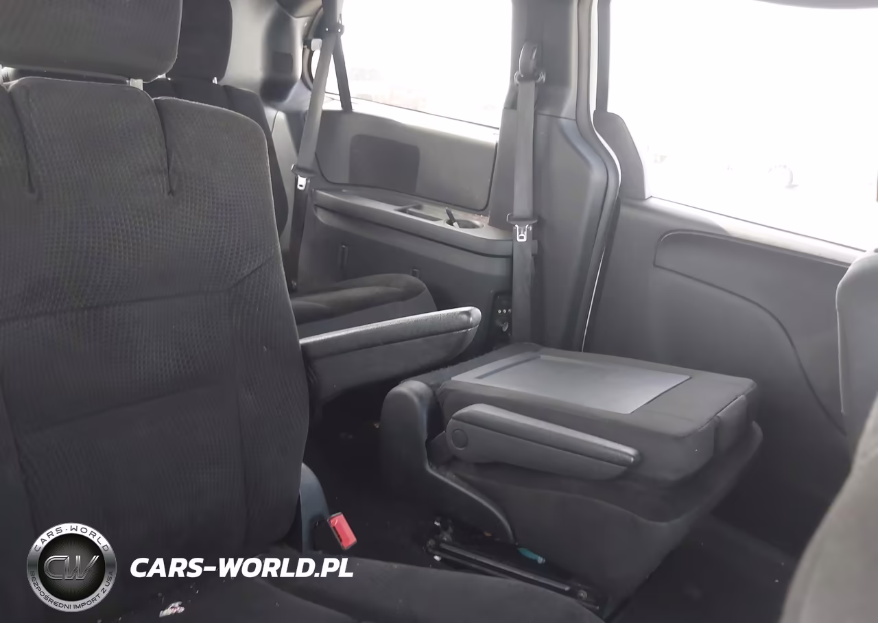 2018 Dodge Grand Caravan Se Plus VIN:2C4RDGBGXJR166547 - 8