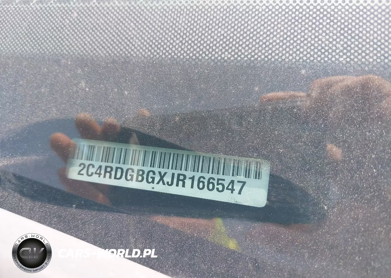 2018 Dodge Grand Caravan Se Plus VIN:2C4RDGBGXJR166547 - 9