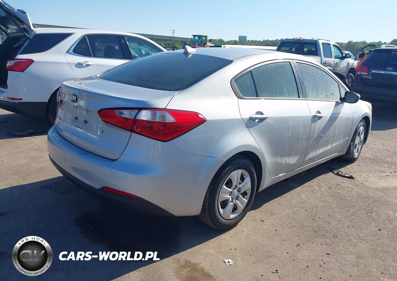 2015 Kia Forte Lx VIN:KNAFK4A63F5356840 - 4
